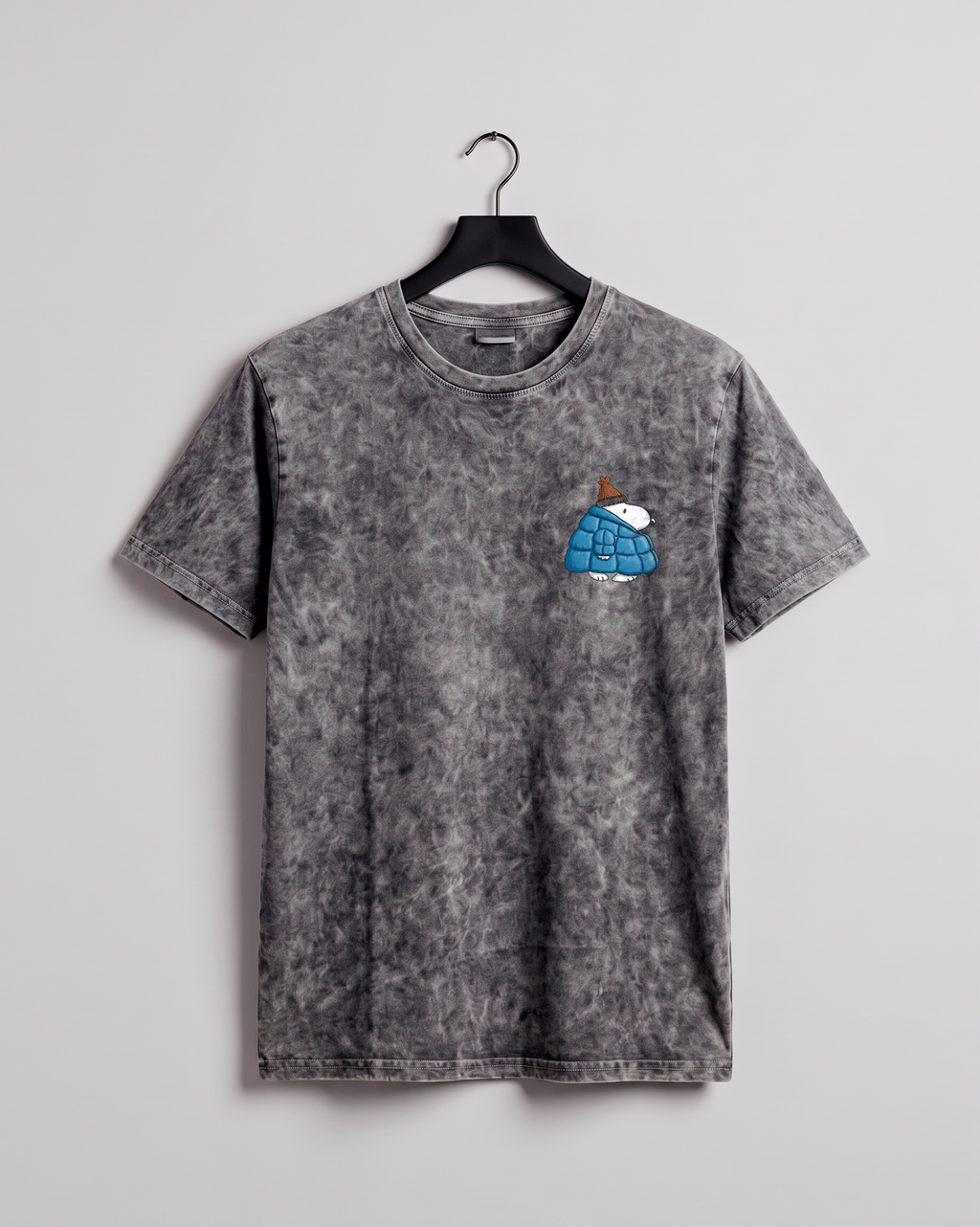 Snoopy Puffy Jacket - Playera Acid Wash